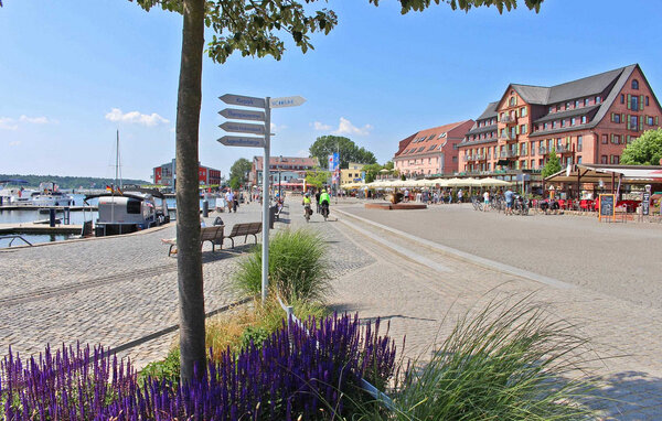 Ferienwohnung - Waren (Müritz) , Deutschland - DZV393 901