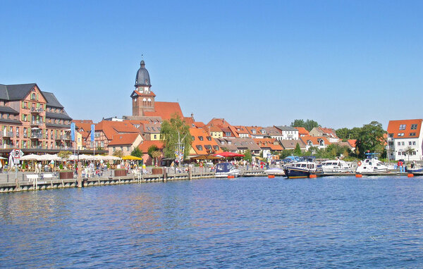Ferienwohnung - Waren (Müritz) , Deutschland - DZV393 902