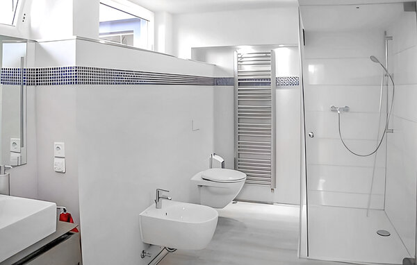 Ferienhaus - Neubrandenburg , Deutschland - DZV430 701