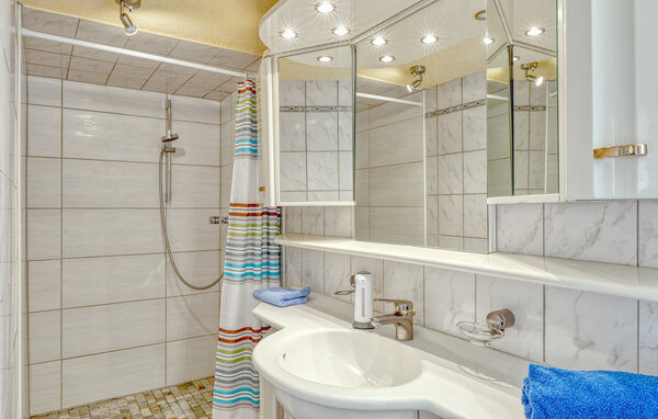 Appartement - Waren (Müritz) , Allemagne - DZV529 701