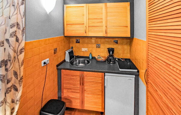 Ferienwohnung - Mirow , Deutschland - DZV698 401
