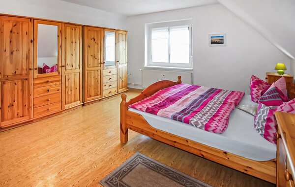 Apartment - Waren (Müritz) , Germany - DZV741 601