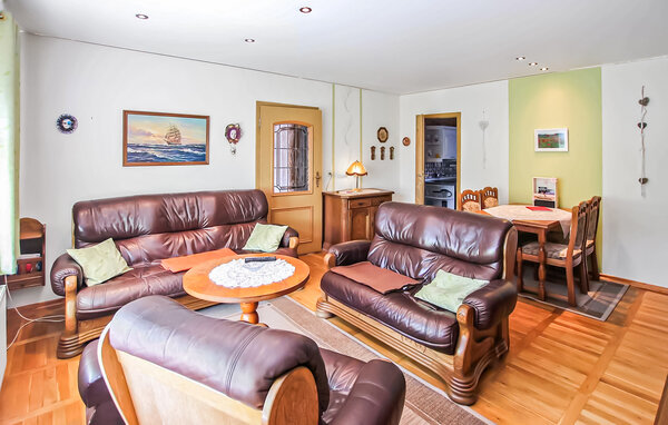 Apartment - Waren (Müritz) , Germany - DZV741 5