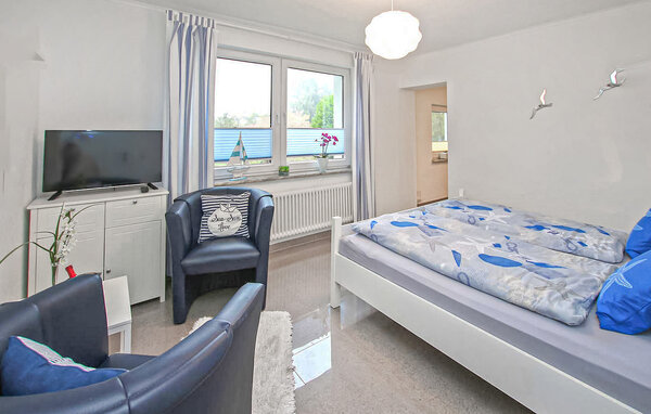 Apartment - Waren (Müritz) , Germany - DZV792 601