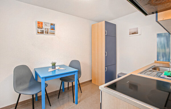Apartment - Waren (Müritz) , Germany - DZV792 3