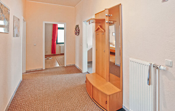 Apartment - Waren (Müritz) , Germany - DZV828 605