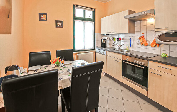Apartment - Waren (Müritz) , Germany - DZV828 6