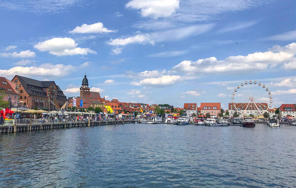 Domy wakacyjne - Waren (Müritz) , Niemcy - DZV861 903