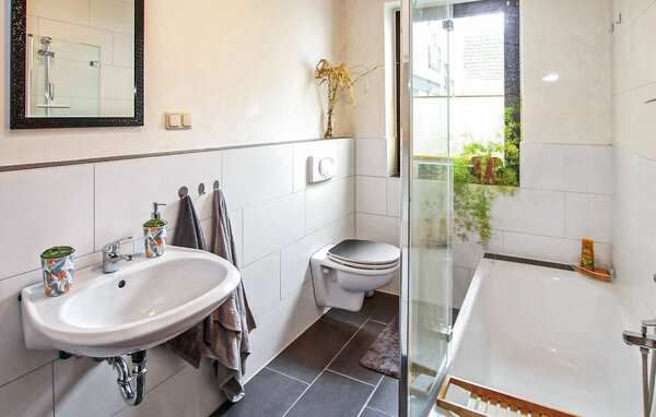 Apartment - Mirow , Germany - DZV878 702