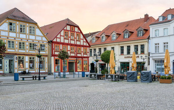 Apartment - Waren (Müritz) , Germany - DZV893 9
