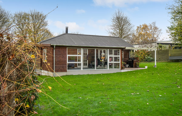 Feriehuse - Furesø , Danmark - E01111 84
