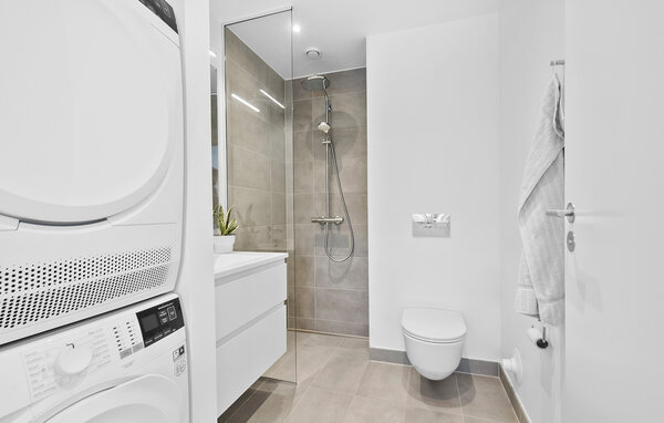 Holiday Home - Nivå strand , Denmark - E01333 8