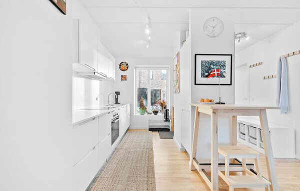 Holiday Home - Nivå strand , Denmark - E01333 5