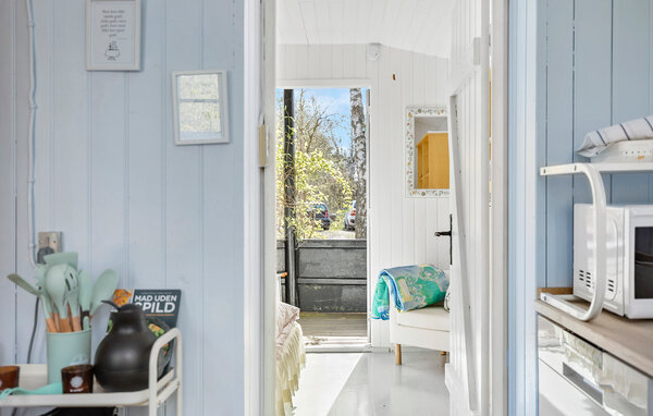 Holiday Home - Hornbæk Strand , Denmark - E01633 401