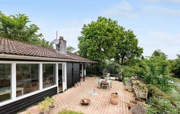 Holiday Home - Hornbæk Strand , Denmark - E02138 82