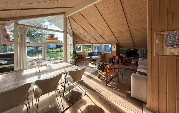 Holiday Home - Dronningmølle , Denmark - E02340 6