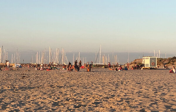 Semesterhus - Hornbæk Strand , Danmark - E02993 902