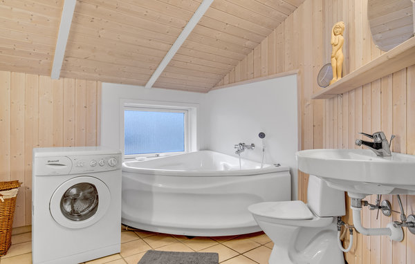 Holiday Home - Dronningmølle , Denmark - E03427 701