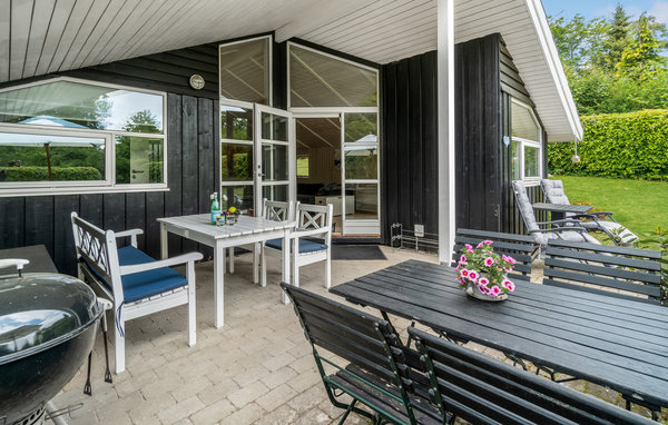 Feriehuse - Dronningmølle , Danmark - E03427 2