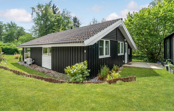 Holiday Home - Dronningmølle , Denmark - E03427 103