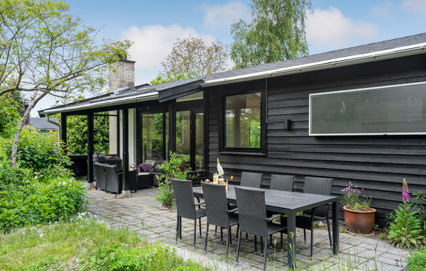 Holiday Home - Dronningmølle , Denmark - E03438 1