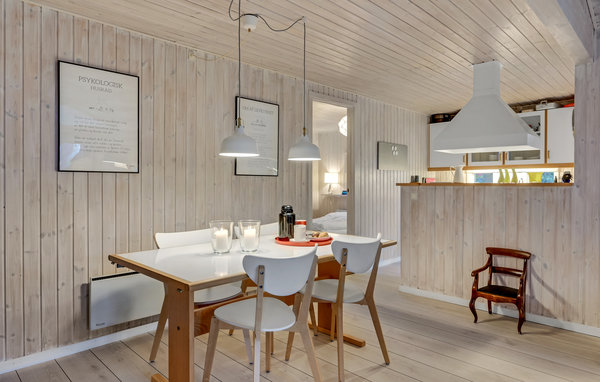 Semesterhus - Tinkerup Strand , Danmark - E04319 302