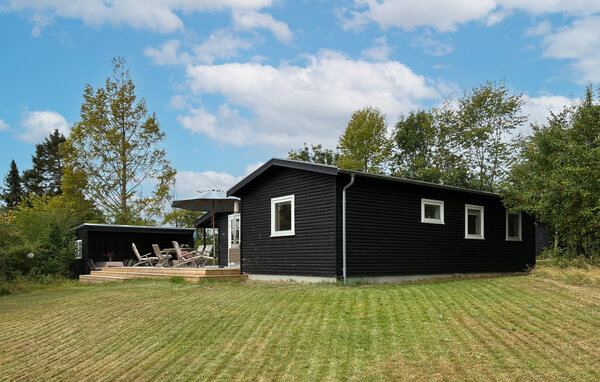 Feriehus - Tisvildeleje , Danmark - E09011 1