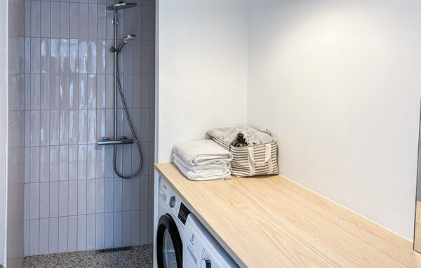 Feriehuse - Tisvilde Strand , Danmark - E09103 701