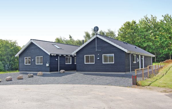 Holiday Home - Lohals Strand , Denmark - E1137 83