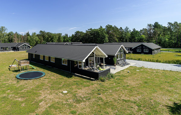 Semesterhus - Asserbo , Danmark - E11560 1