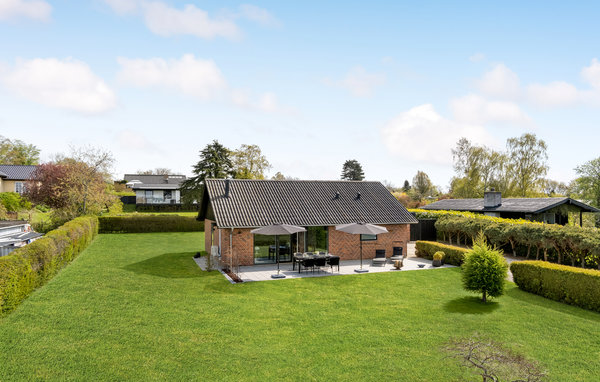 Feriehuse - Ølsted Strand , Danmark - E14248 81
