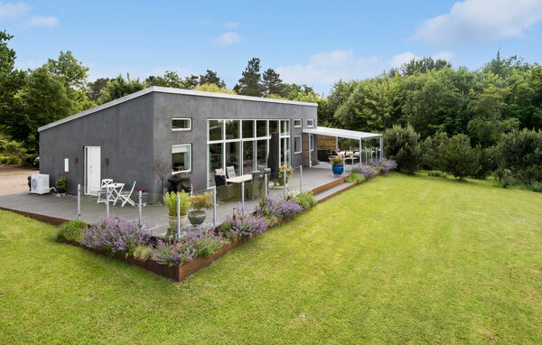 Holiday Home - Ordrup Strand , Denmark in Ordrup Strand | Novasol