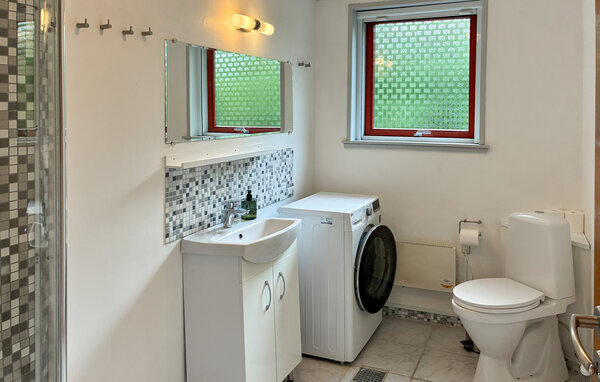 Semesterhus - Kisserup Strand , Danmark - E16308 701