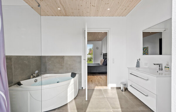 Feriehuse - Strøby , Danmark - E16409 703