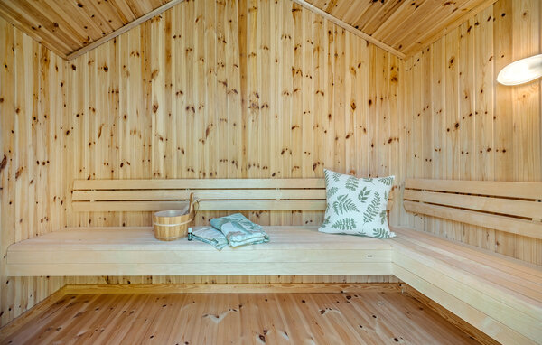 Semesterhus - Yderby Lyng Strand , Danmark - E18118 8