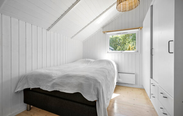 Semesterhus - Yderby Lyng Strand , Danmark - E18118 601