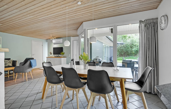 Holiday Home - Øer Strand , Denmark - E4142 301