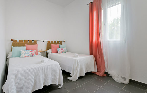 Casa de vacaciones - Puerto Serrano , España - EAC711 601