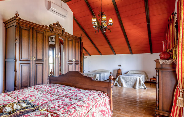 Casa de vacaciones - Lucena , España - EAC784 601