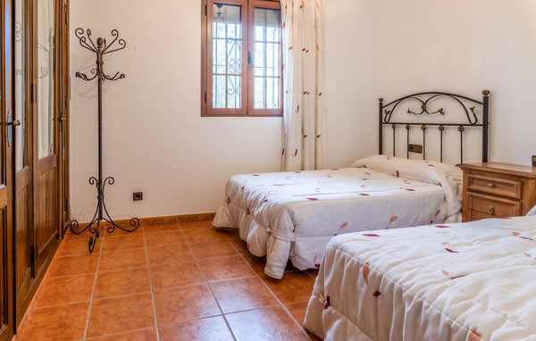 Casa de vacaciones - Lucena , España - EAC784 604