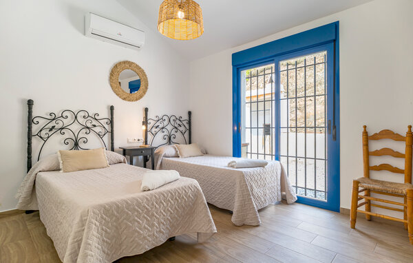 Casa de vacaciones - Canillas de Albaida , España - EAG852 602