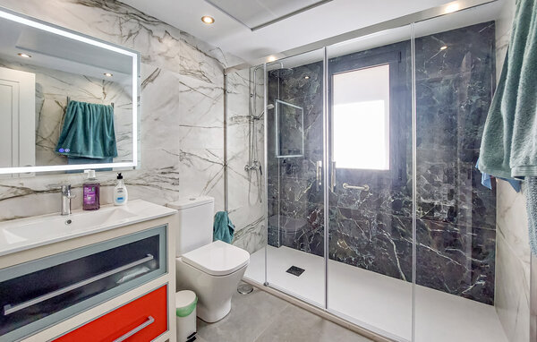 Vakantiehuis - Caleta de Velez , Spanje - EAG885 702