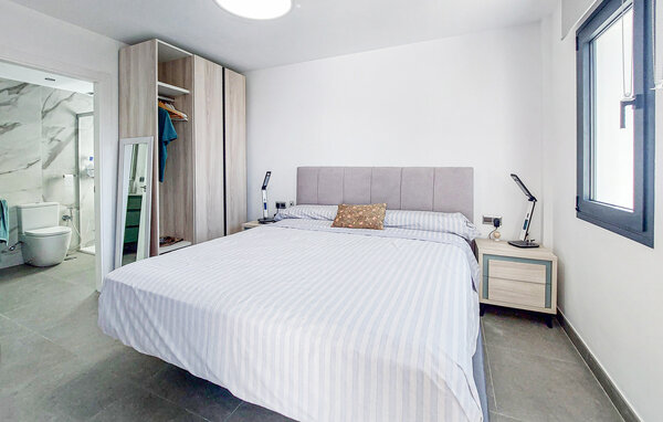 Vakantiehuis - Caleta de Velez , Spanje - EAG885 606