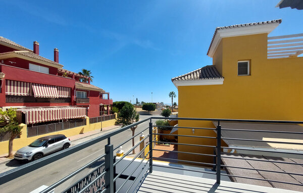 Vakantiehuis - Caleta de Velez , Spanje - EAG885 201