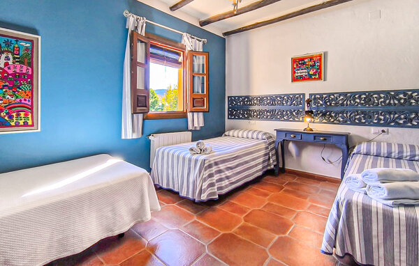 Domy wakacyjne - Almedinilla , Hiszpania - EAI035 601