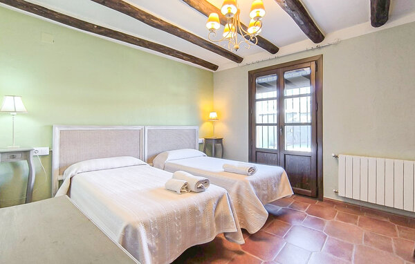 Domy wakacyjne - Almedinilla , Hiszpania - EAI035 604