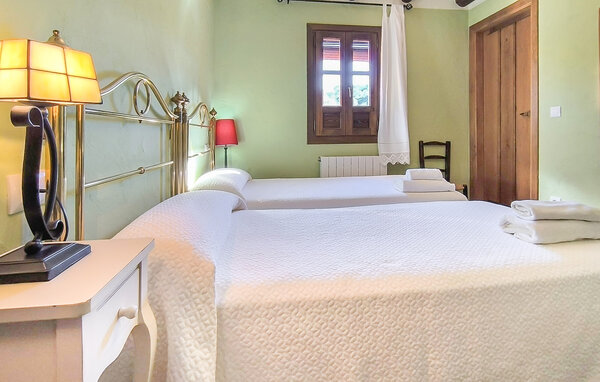 Domy wakacyjne - Almedinilla , Hiszpania - EAI035 605