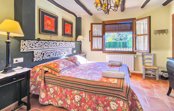 Domy wakacyjne - Almedinilla , Hiszpania - EAI035 608