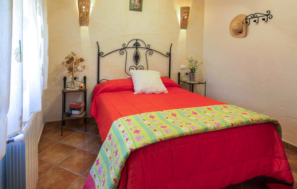 Domy wakacyjne - Laroya , Hiszpania - EAI055 601