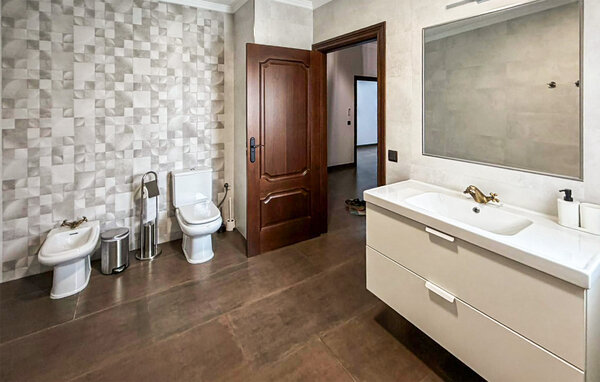 Vakantiehuis - Iznajar , Spanje - EAI085 702